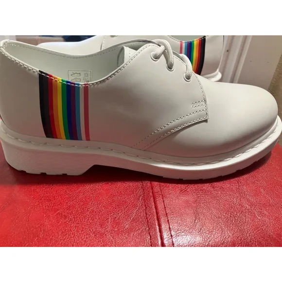 Dr. Martens 1461 Pride Derby Shoes Mens White Rainbow Leather‎ Excellent Low Top 1461 Pride White Smooth Leather Oxford Shoes – Posers Hollywood main image 2